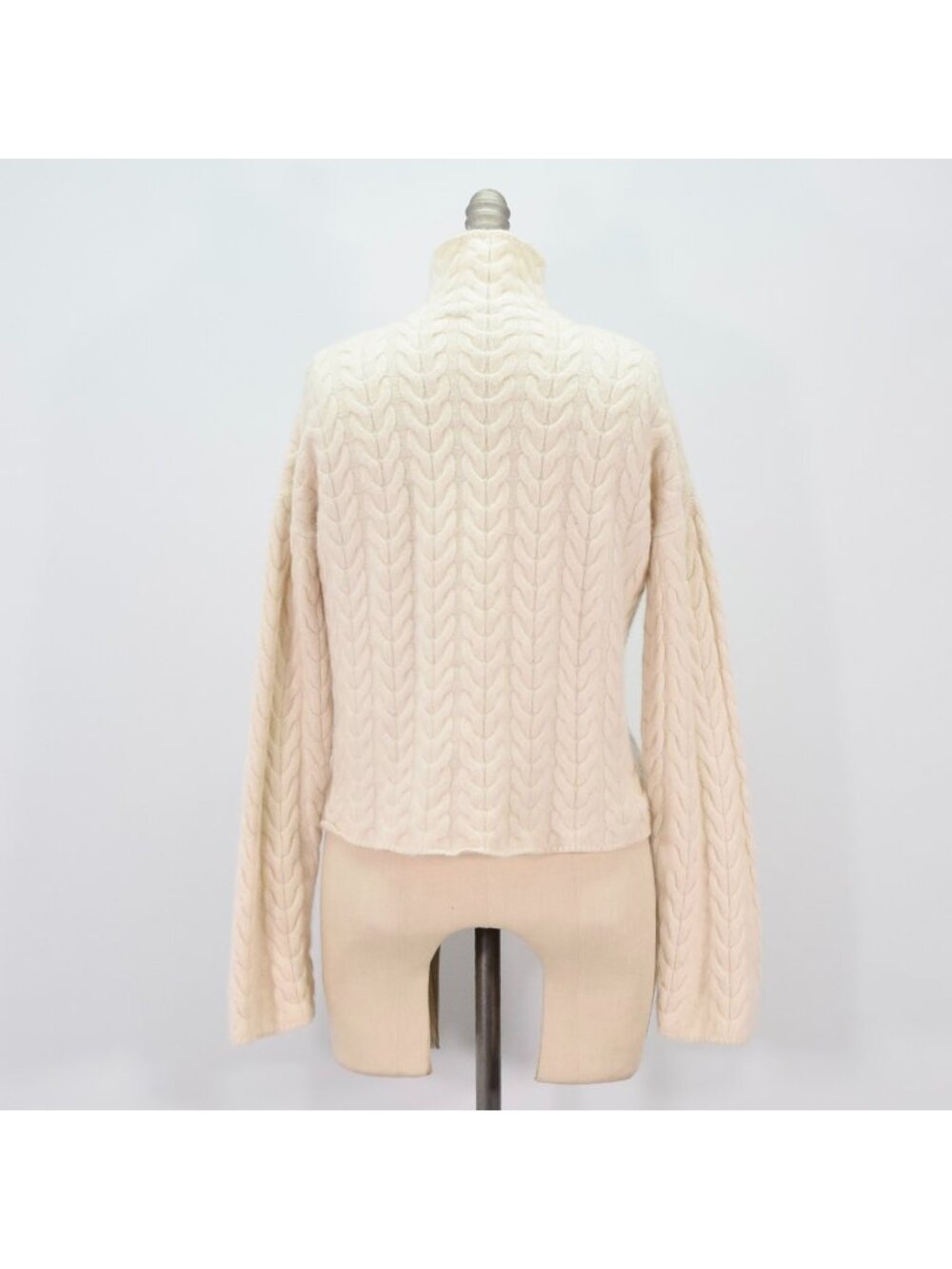Theory 100% Cashmere Soft Cable Knit Bell Sleeve Turtleneck - Picture 3 of 7